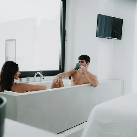 Cocoon Luxury *