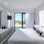 Cocoon Luxury *